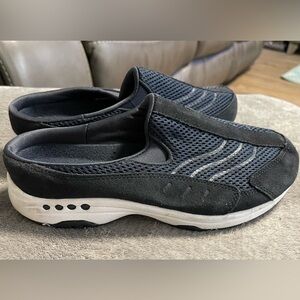 Easy Spirit TravelTime Navy Mesh Mules